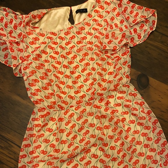 Vero Moda Flowy Cherry Dress - Picture 1 of 4